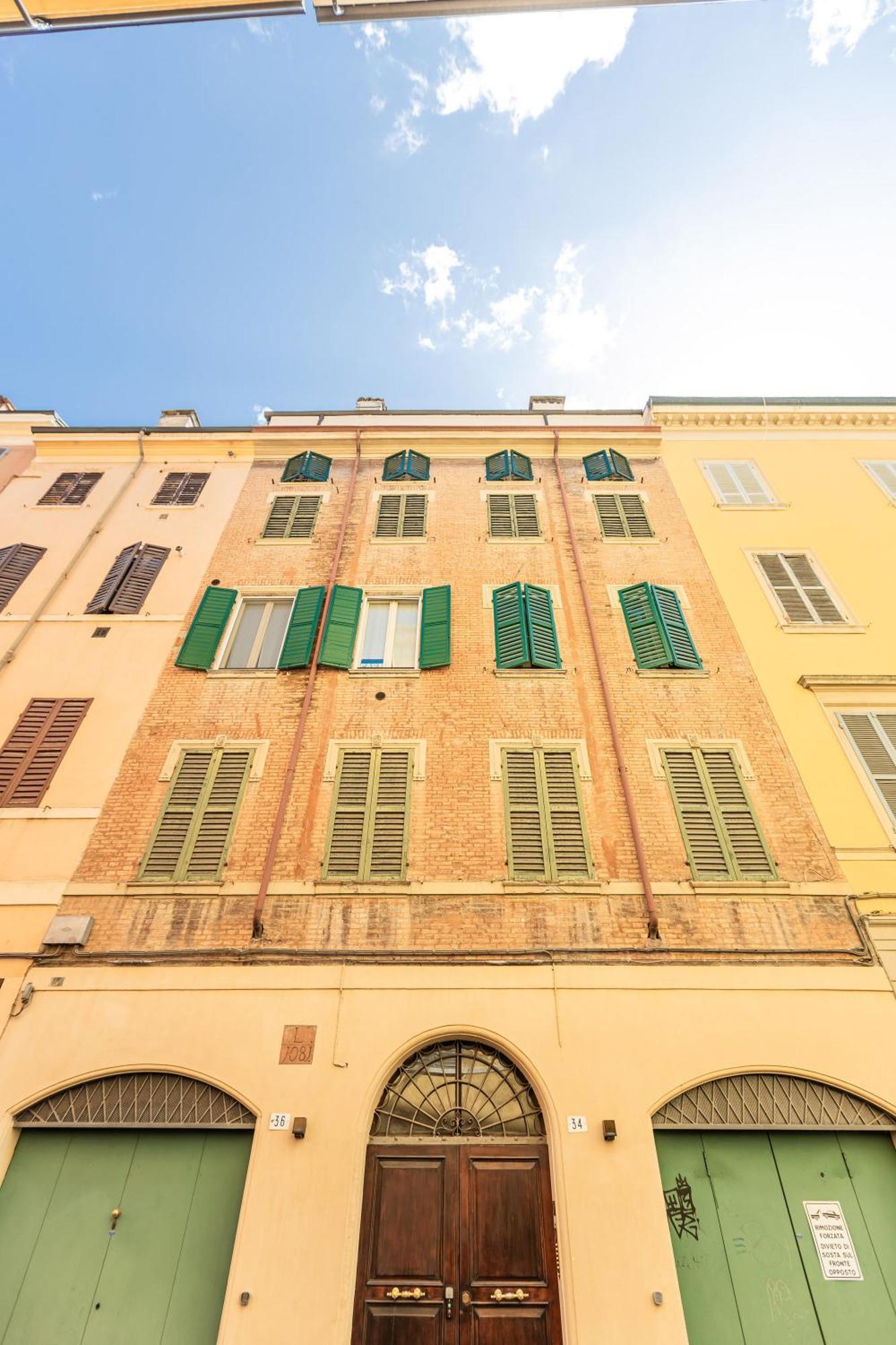 Molinari House Modena Centro Lux Apartment Екстериор снимка
